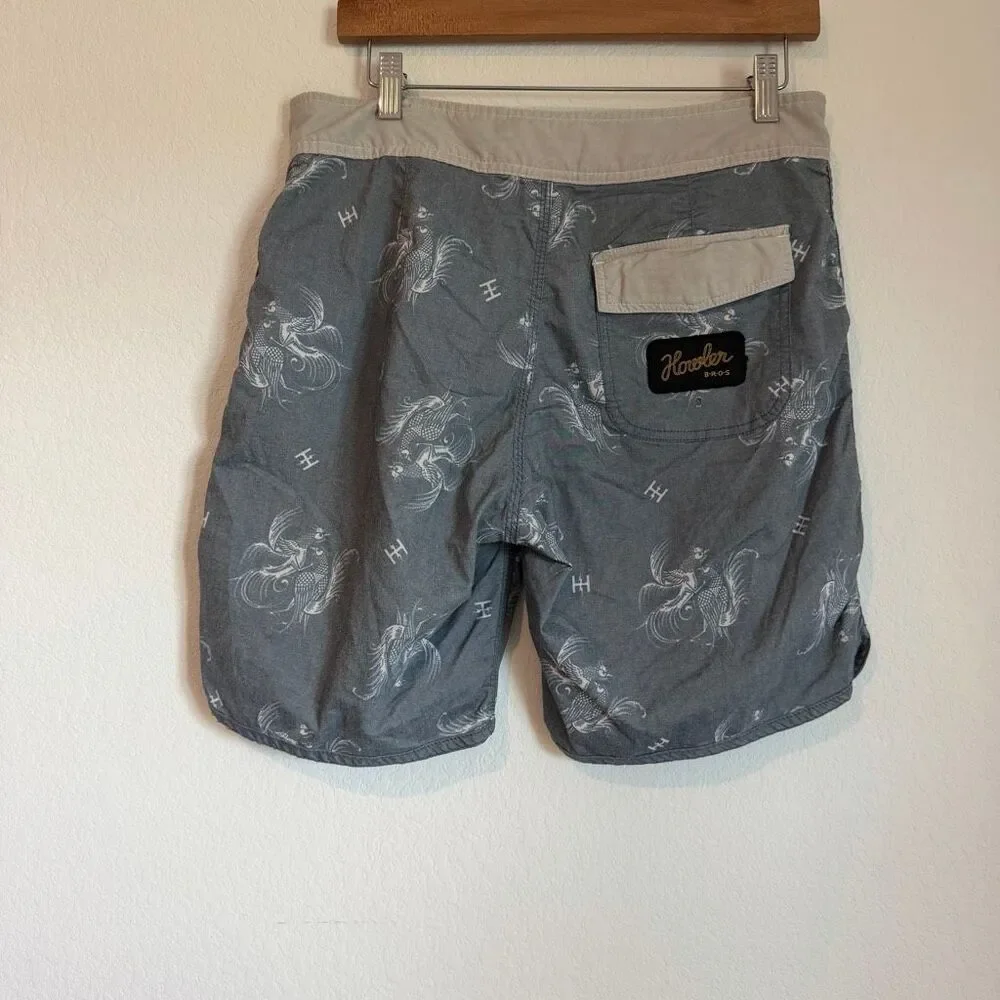 Howler Bros Brothers Prize Fight Stripe Stretch Bruja Boardshorts Men's Size 32